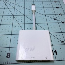Apple USB-C to HDMI Digital AV USB Multiport Adapter A1621