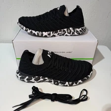 Women's APL Techloom Wave Black Leopord Multiple Sizes Brand New in Box
