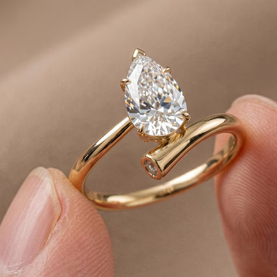 2 Ct Pear Cut Simulated Diamond Wedding Women's Bypass Ring 14k Yellow Gold Over