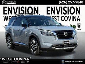 2023 Nissan Pathfinder Platinum