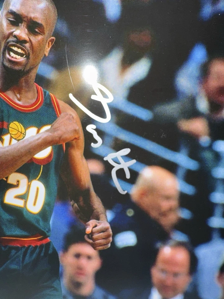 Gary Payton Autograph Signed 8x10 Photo NBA Seattle SuperSonics - Image 2 of 4