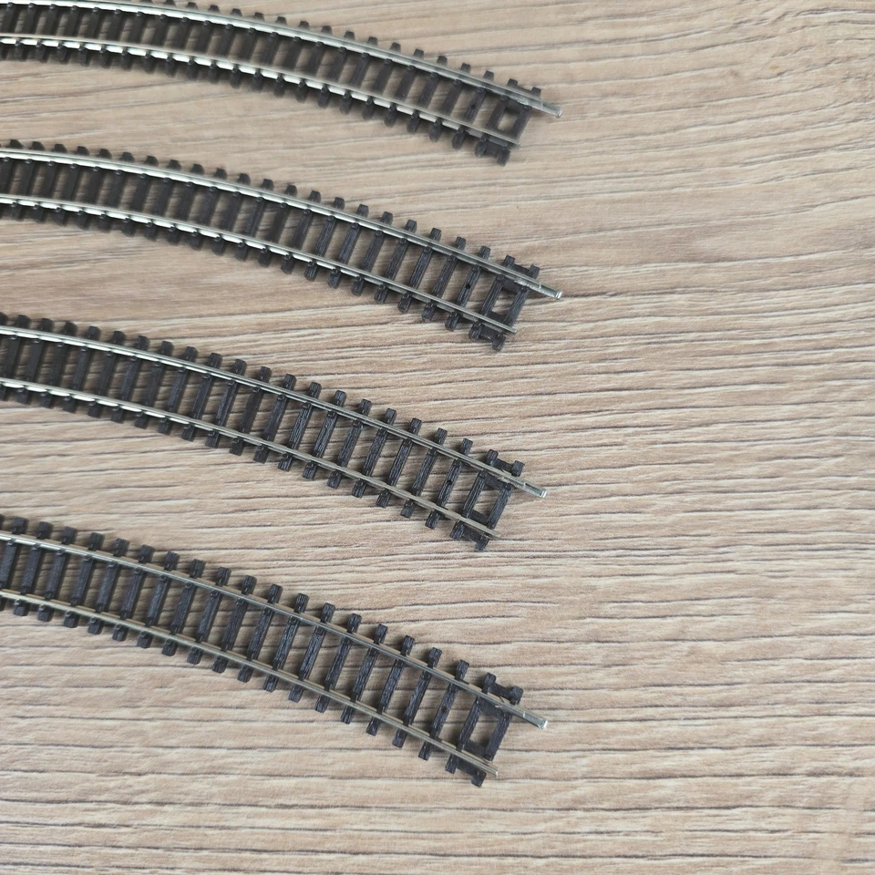 Peco ST-3019 No 4 Double Radius Curve Set of 4 N Gauge Track - Image 2 of 4
