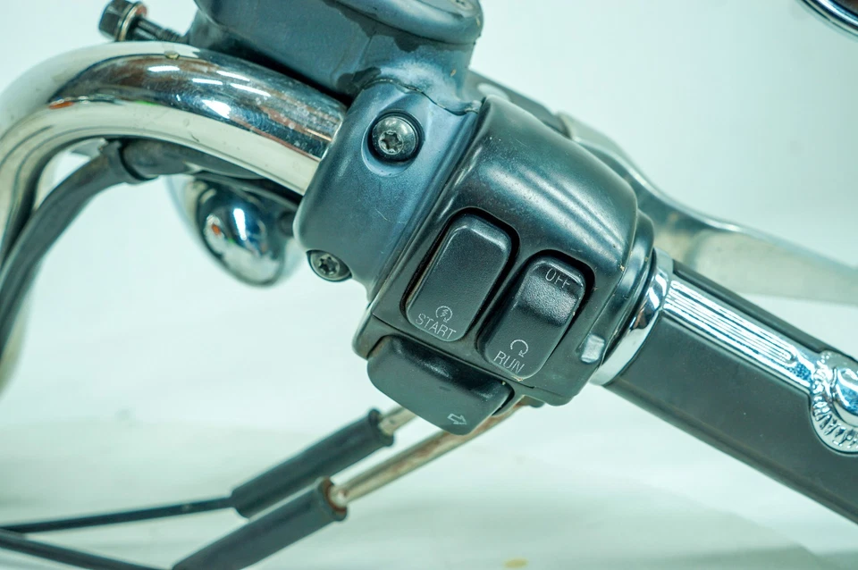 13 Harley Sportster Custom OEM Handlebars w/ Left Right Switches Controls 1357 - Image 4 of 4