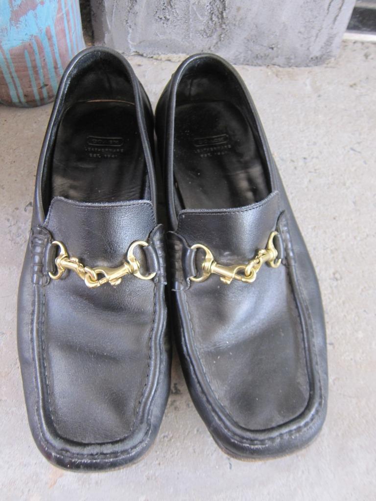 Coach Patterson made in Italy blk leather gold toned horse  display picture 2