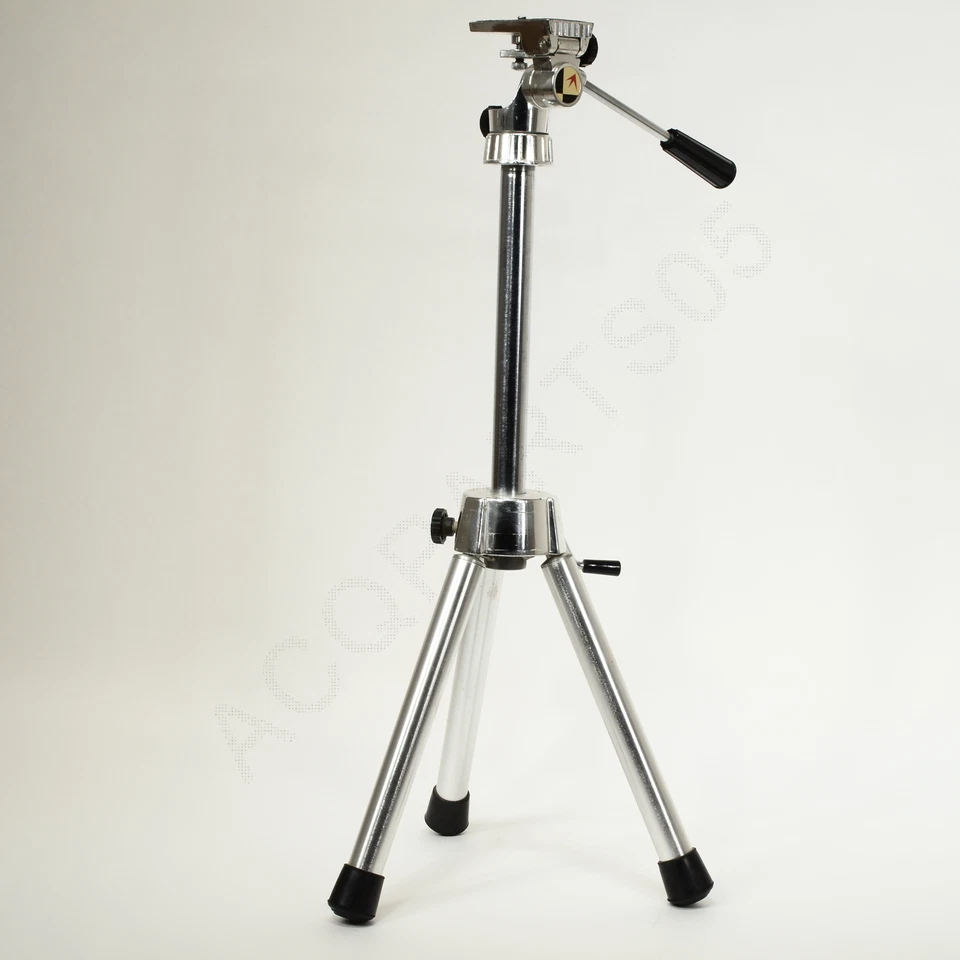 Quick-Set 300 Elevator Camera Tripod 14” to 22” with 2 way tilt head Quickset - Image 3 of 4