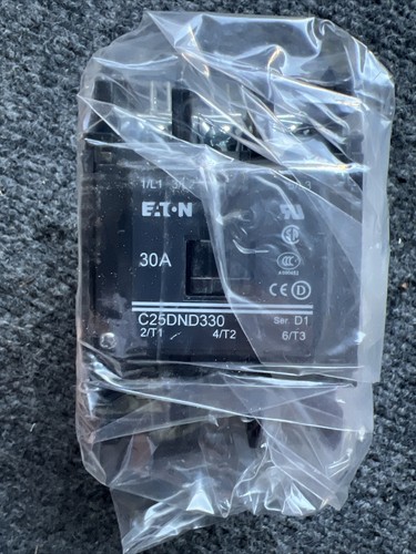EATON CORPORATION C25DNF330A Series D1 Definite Purpose Contractor New In Box - Picture 2 of 4