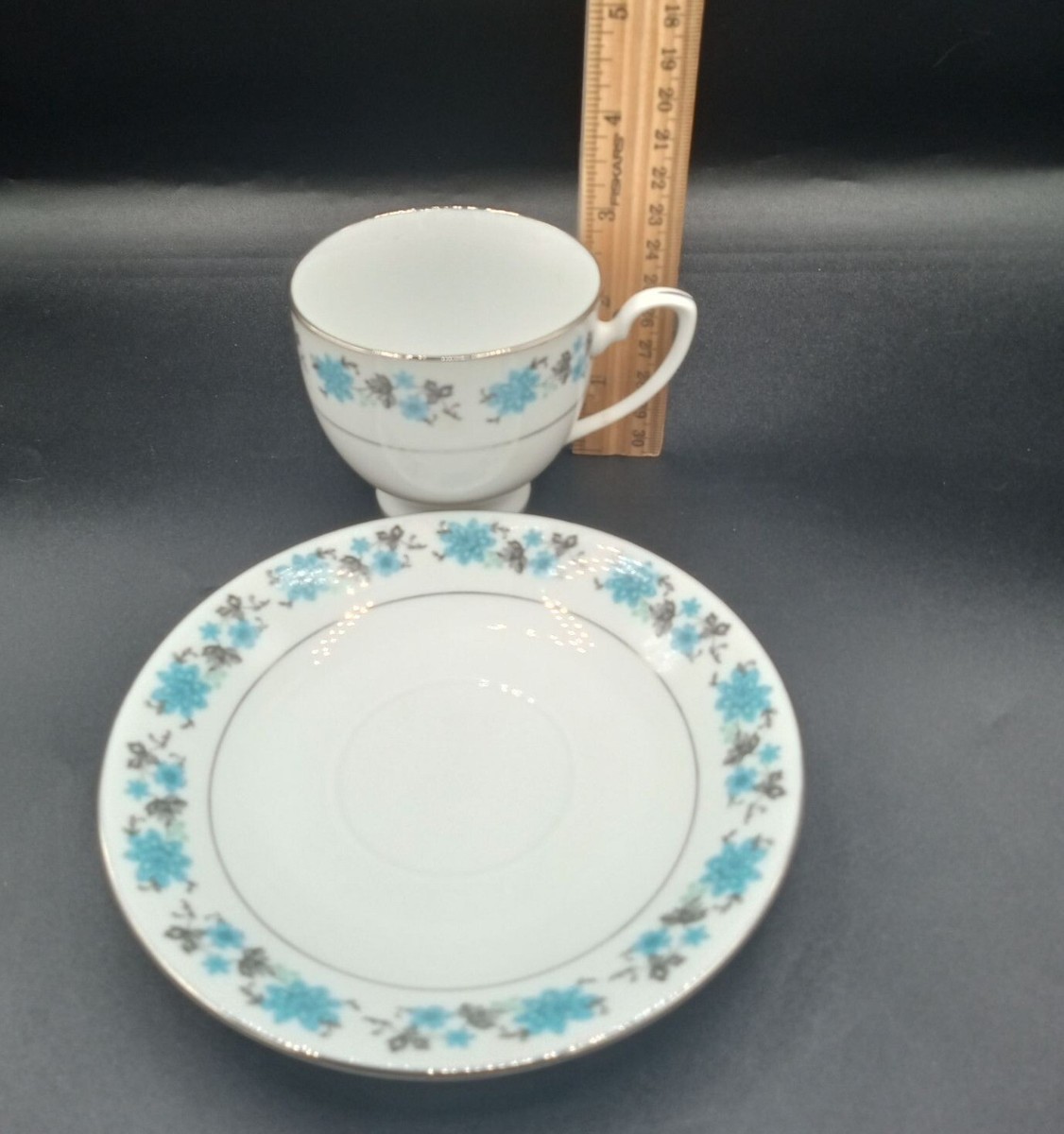 アンティーク雑貨 Chinese Cup & Saucer pure silver 28a451f7-4099-4c85-a1bf-