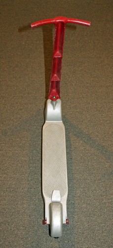 Vintage Cast Aluminum Child Scooter - Working Order - Picture 9 of 10