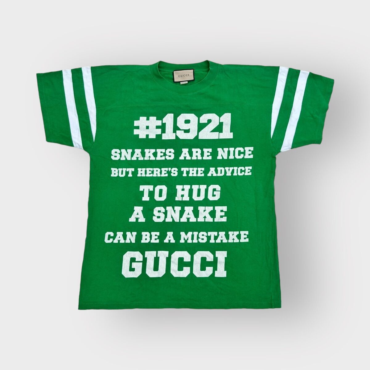 Authentic Gucci T-Shirt 1921 To Hug A Snake Logo Green size Authentic Gucci T-Shirt 1921 To Hug A Snake Logo Green size