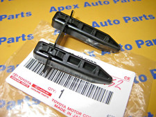 Toyota Rav4 Fender to Bumper Upper Clip Holder Genuine OEM 2001-2005