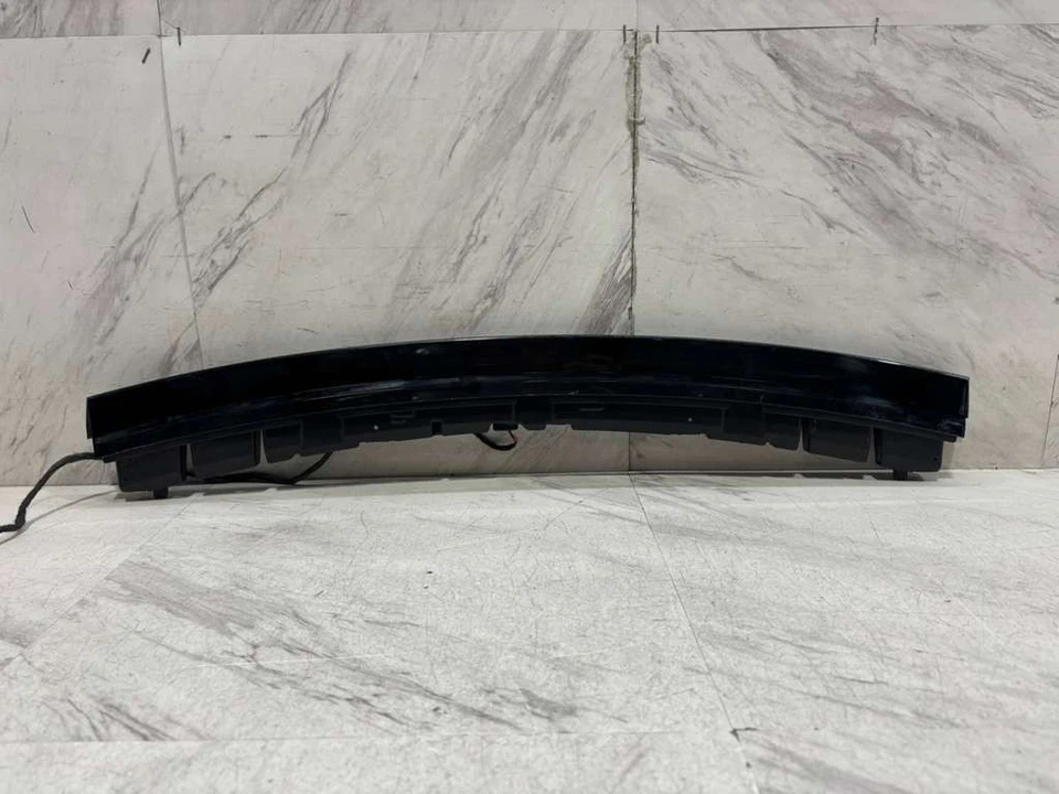 2024 2025 LAND ROVER RANGE ROVER HSE LUZ TRASERA CENTRAL OEM TERCERA LUZ DE FRENO LED Foto 3 de 4