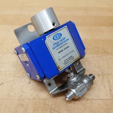 Hoke 0722A4 Geared Actuator, 90° Spring Return, 1/8" NPT - USED