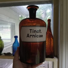 1890 HUGE GALLON SIZE TINCT.ARNICAE ENAMEL LABEL APOTHECARY DRUGSTORE BOTTLE