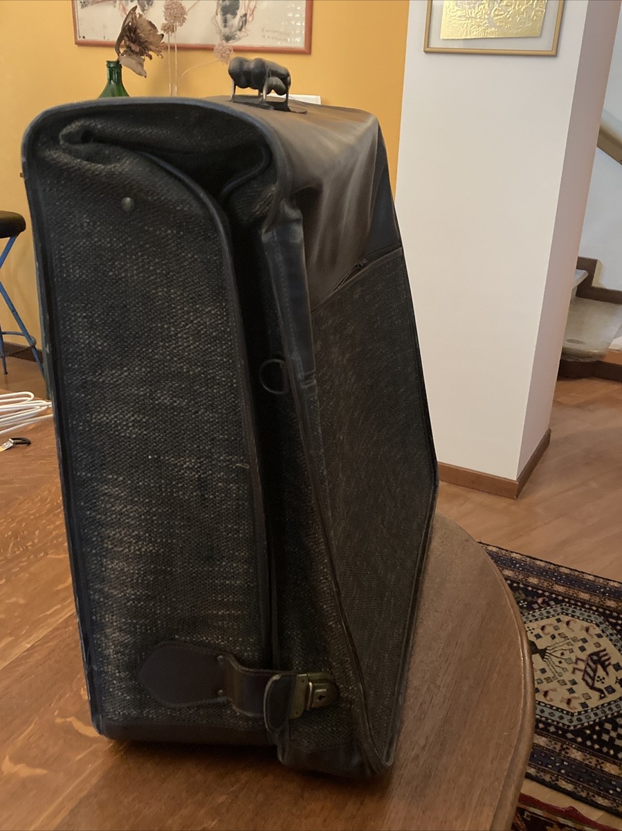 LOUIS VUITTON PORTA ABITI DA VIAGGIO - Asta VINTAGE: BORSE E ACCESSORI DI HERMES, LOUIS VUITTON E ALTRE GRANDI MAISON - Casa d'Aste