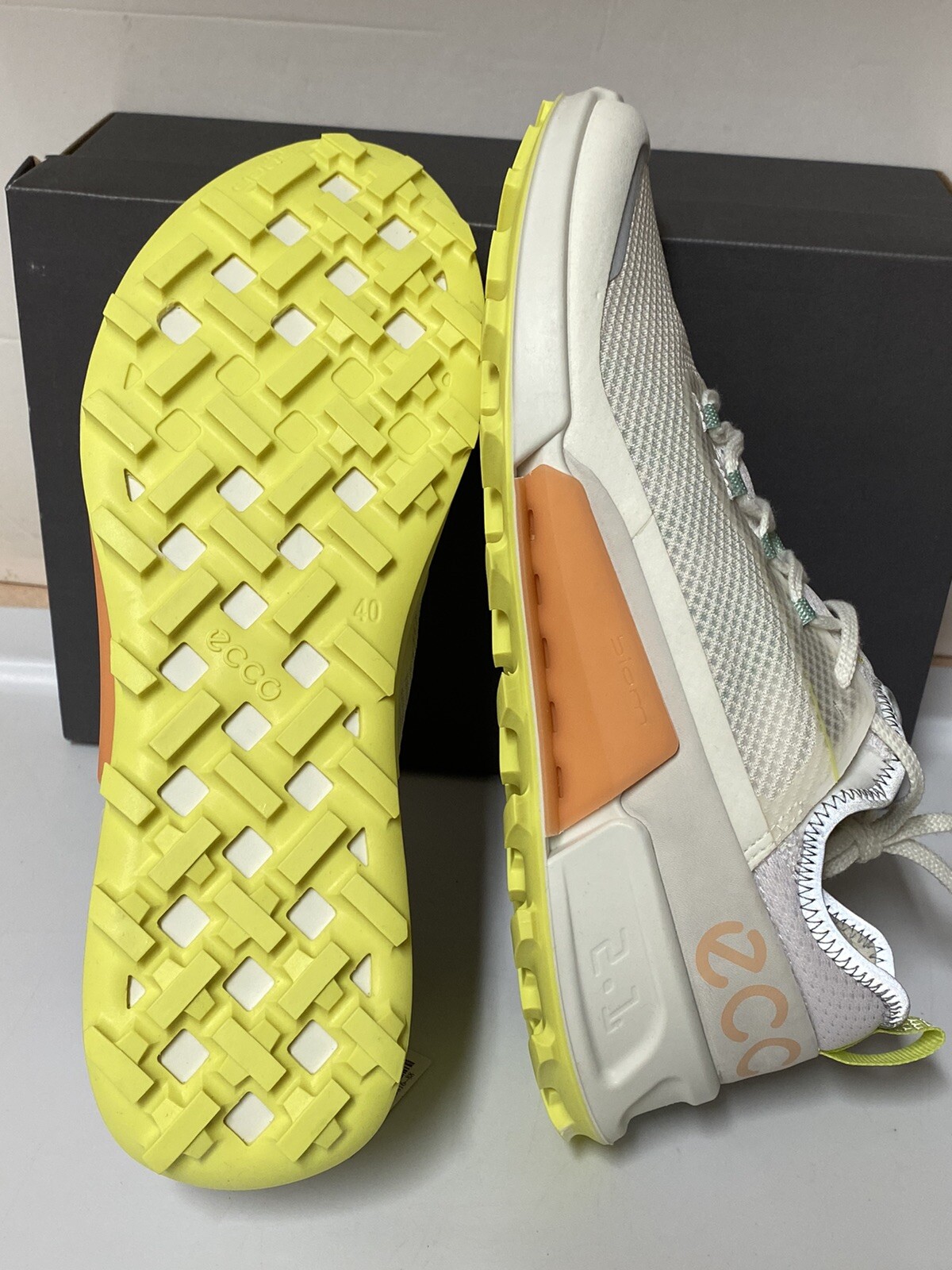 ECCO Women's Biom 2.1 X Country W Running Shoe White/white Shadow size