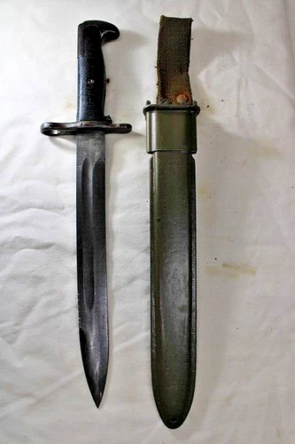 Vintage WW2 US Military Italian Issue M1 Garand Bayonet Knife with Scabbard G13