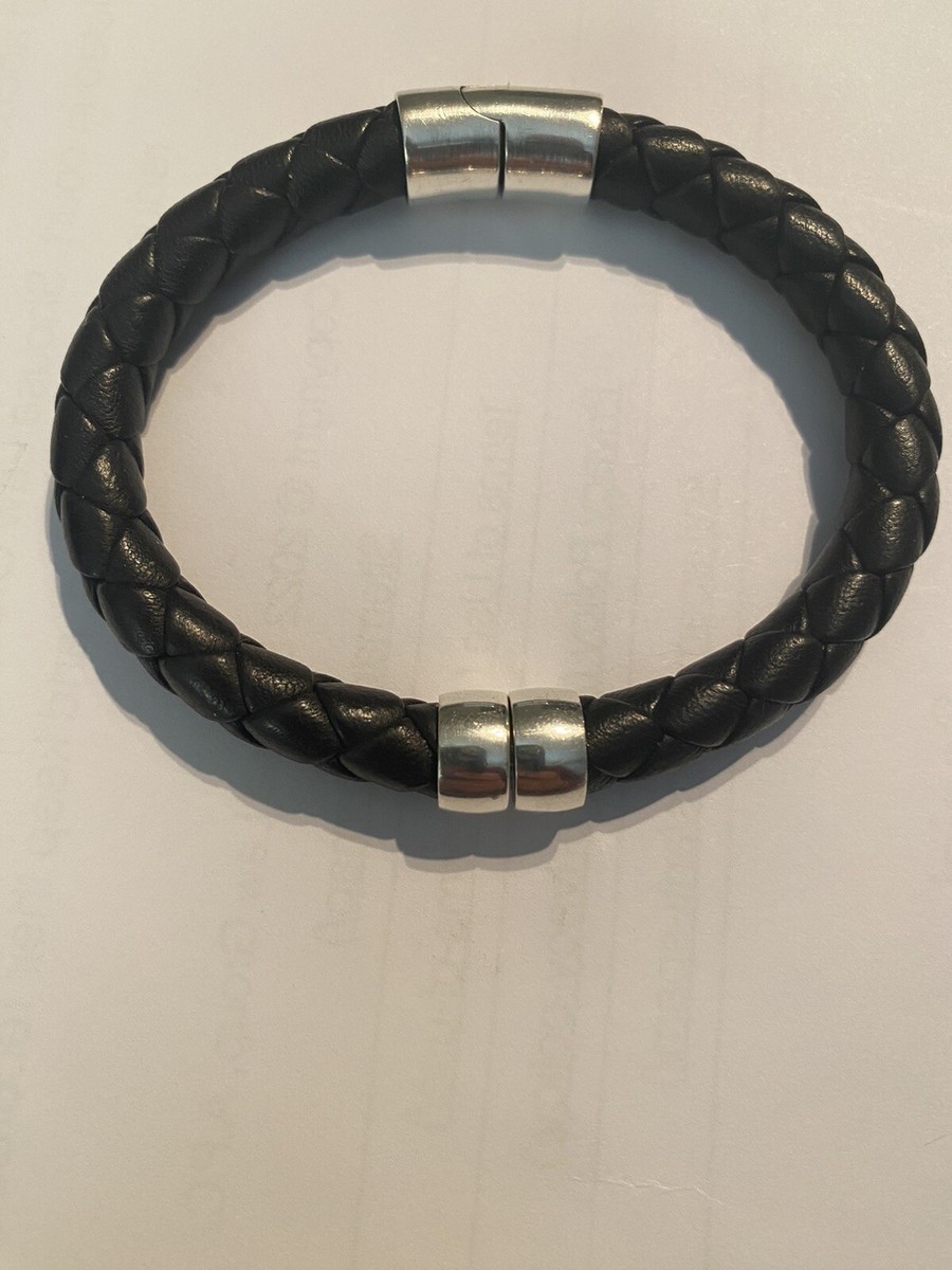 リ*店様 BOTTEGA VENETA Intrecciato Bracelet Authentic Bottega Veneta BV Intrecciato Leather Charm
