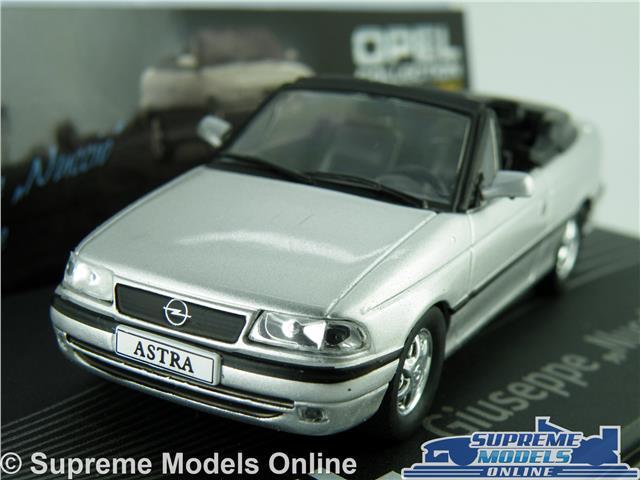 OPEL VAUXHALL ASTRA MK3 MODEL CAR F 1:43 SCALE SILVER CABRIOLET IXO K8