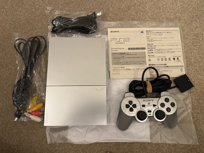 PS2 Slim Console system SCPH-90000 SS Satin Silver Boxed Tested