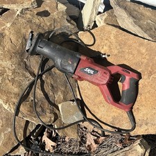 Skil 9216 Red Black 120V 9 Amp Corded Variable Speed Reciprocating Saw Tested