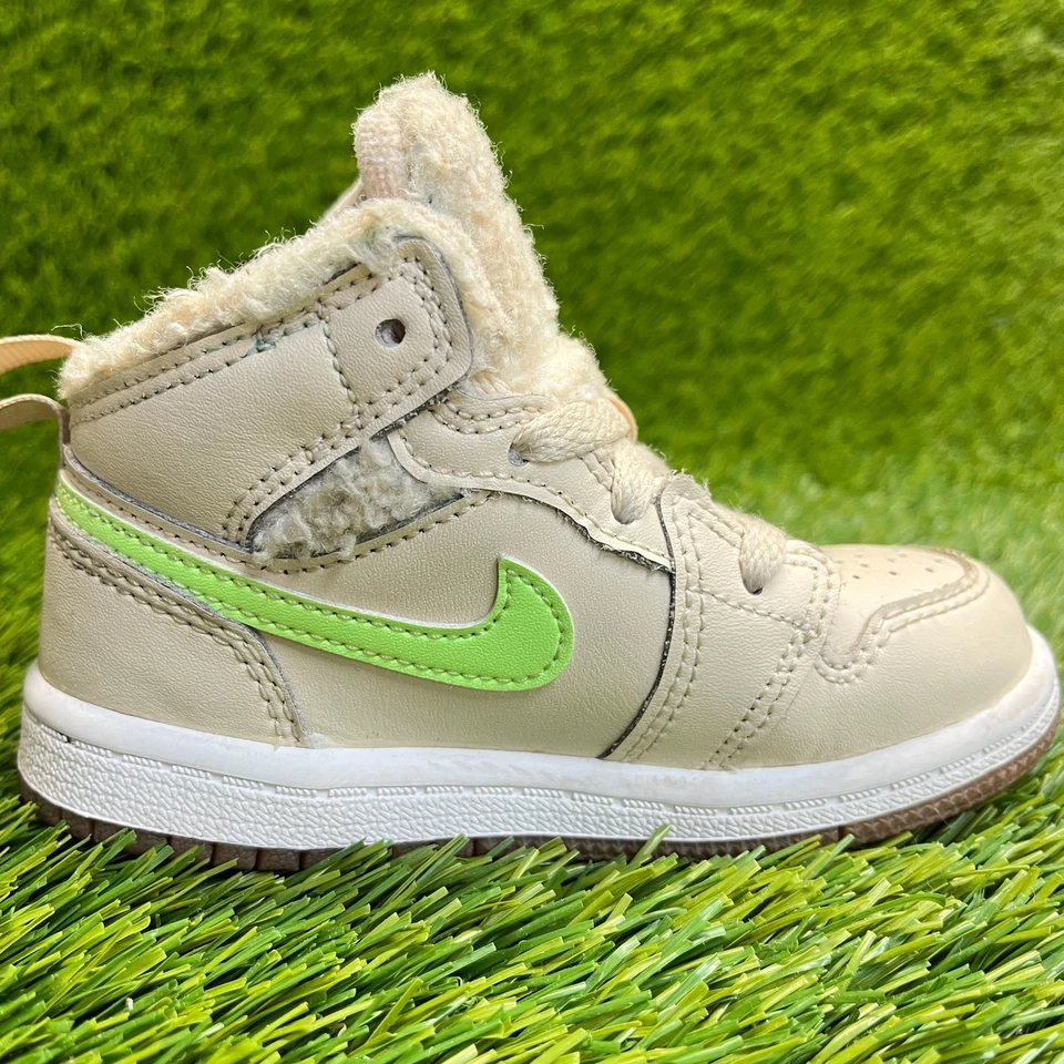 Nike Air Jordan 1 Mid Utility Niño Pequeño Talla 7C Azul Crema Zapatos Atléticos Tenis Foto 4 de 4