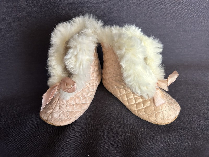 Vintage IDEAL Pink Quilted Fur-Trimmed Toddler/Doll Slippers Leather Sole Clean