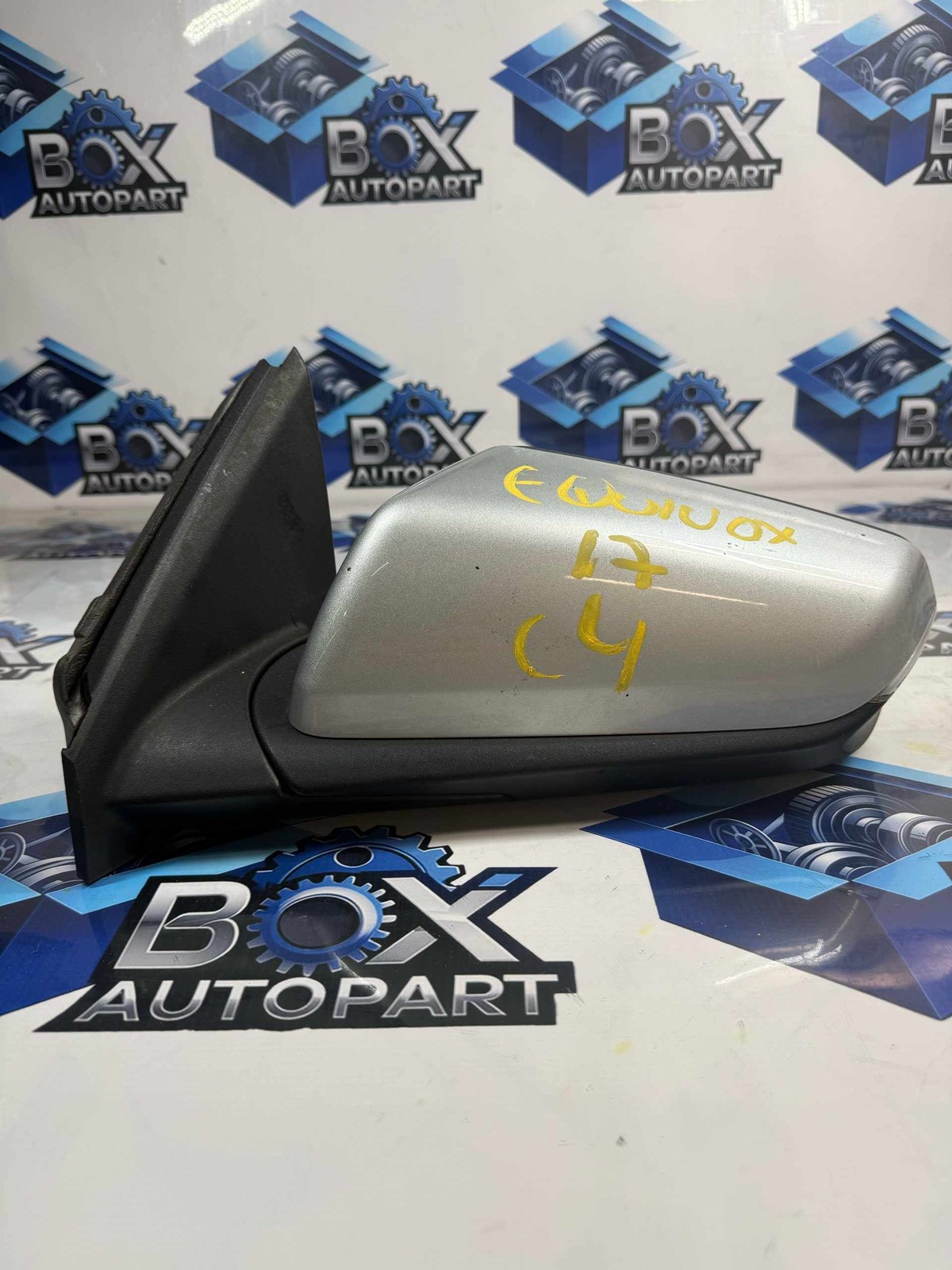 2018-2024 CHEVY EQUINOX Door Mirror Left Driver Side SILVER - GAN OEM