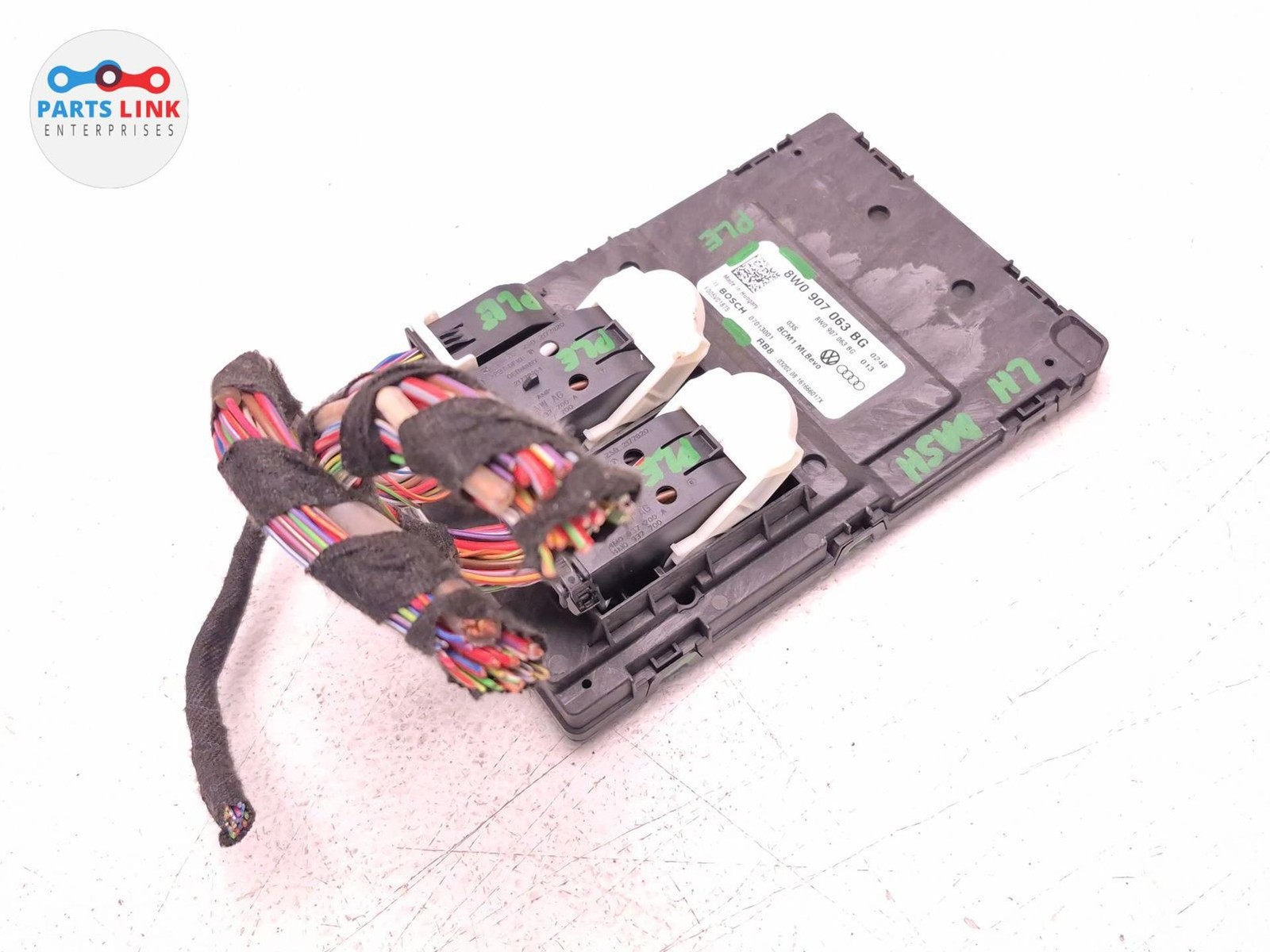 Bentley Bentayga 2016-2020 Dashboard P/N 8W0907063BG