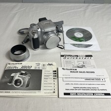 Fujifilm FinePix 3800 3.2 MP 6x Optical Zoom Digital Camera TESTED