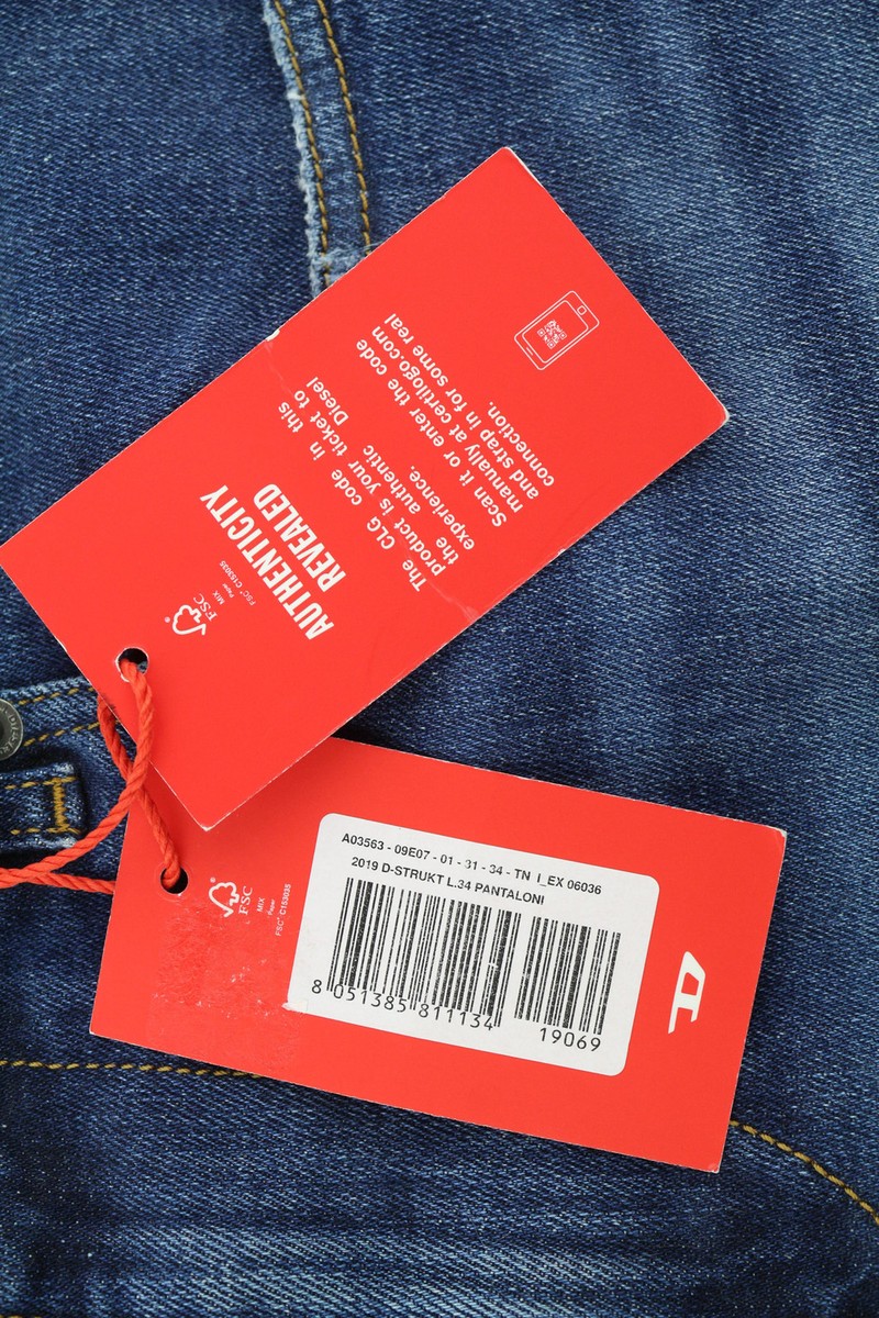 Diesel 2019 D-Strukt 09E07 Herren Jeans W31/L34 Slim Fit Halbhoher 