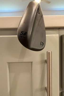 TaylorMade Milled Grind 3 - 54° Tour Issue Wedge Dynamic Gold S200 Stiff RH