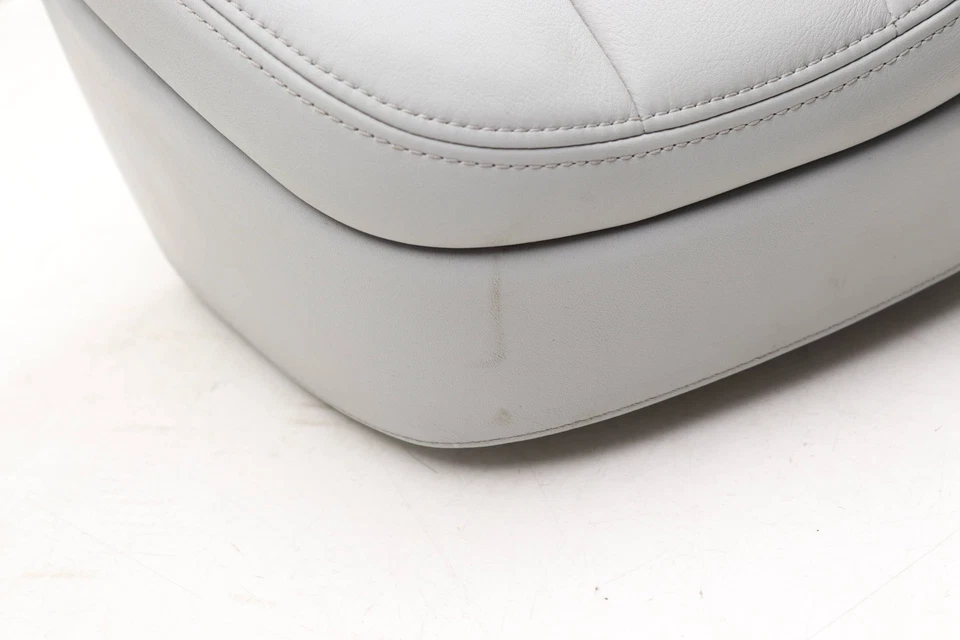 2012-2014 BMW M5 4,4 л - передний подголовник / подголовник 7844299 - Изображение 3 из 4