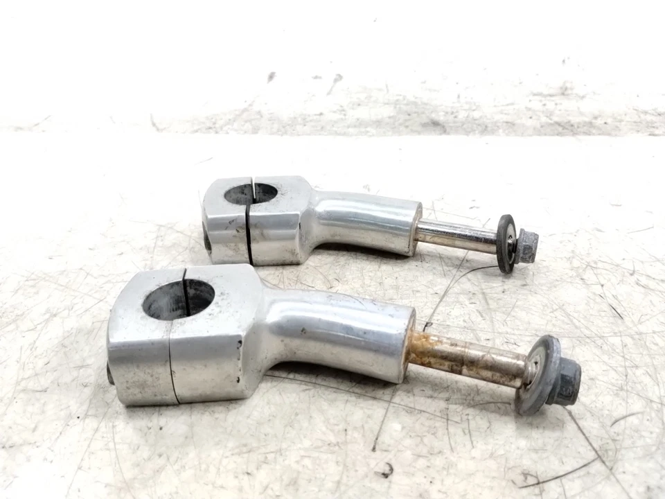 Elevadores y abrazaderas de manillar Honda VT1100 C 2005 Shadow Spirit Foto 3 de 4