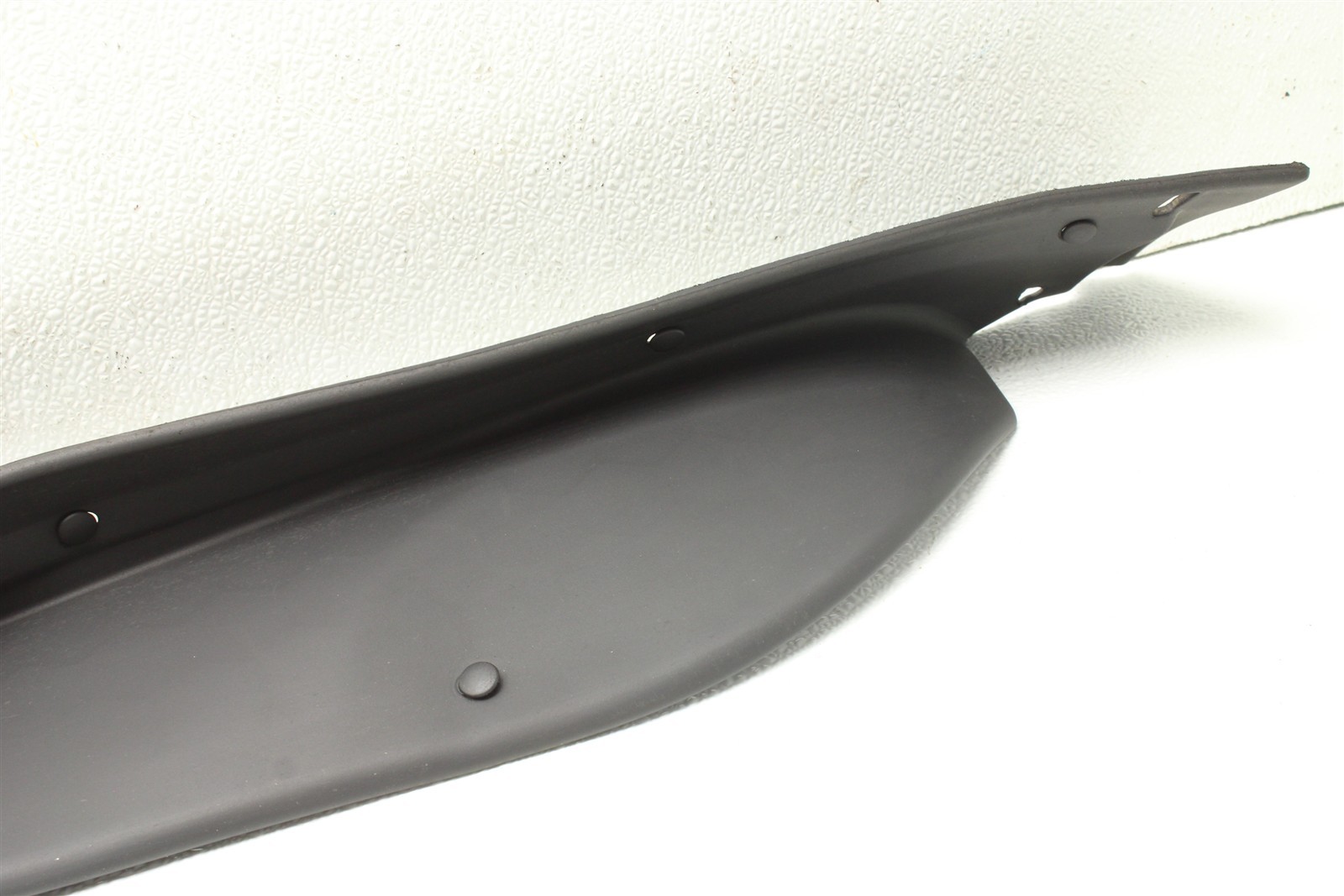 McLaren Artura 2025 Right Body side molding P/N 16AF749CP