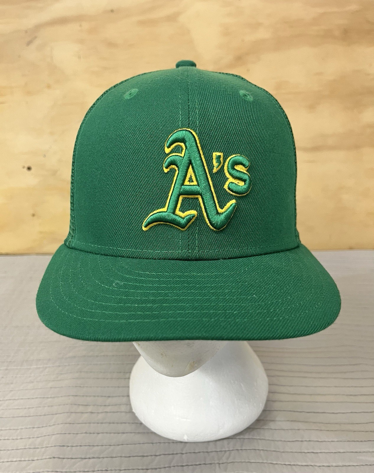 New Era A&rsquo;s Athletics Mesh Cap Hat MLB Official On-Field Cap Fitted 6 7/8 Small