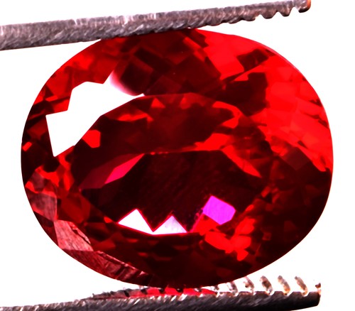 20.6 Cts. Natural Mozambique Red Ruby Oval Shape Certified Gemstone - Picture 2 of 4