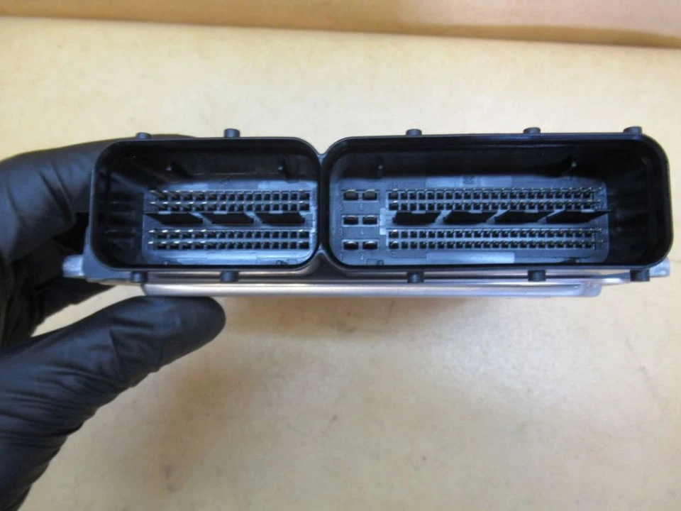 Centralina motore centralina motore 03L906019ED SEAT EXEO ST (3R5) 2.0 TDI - Immagine 3 di 4