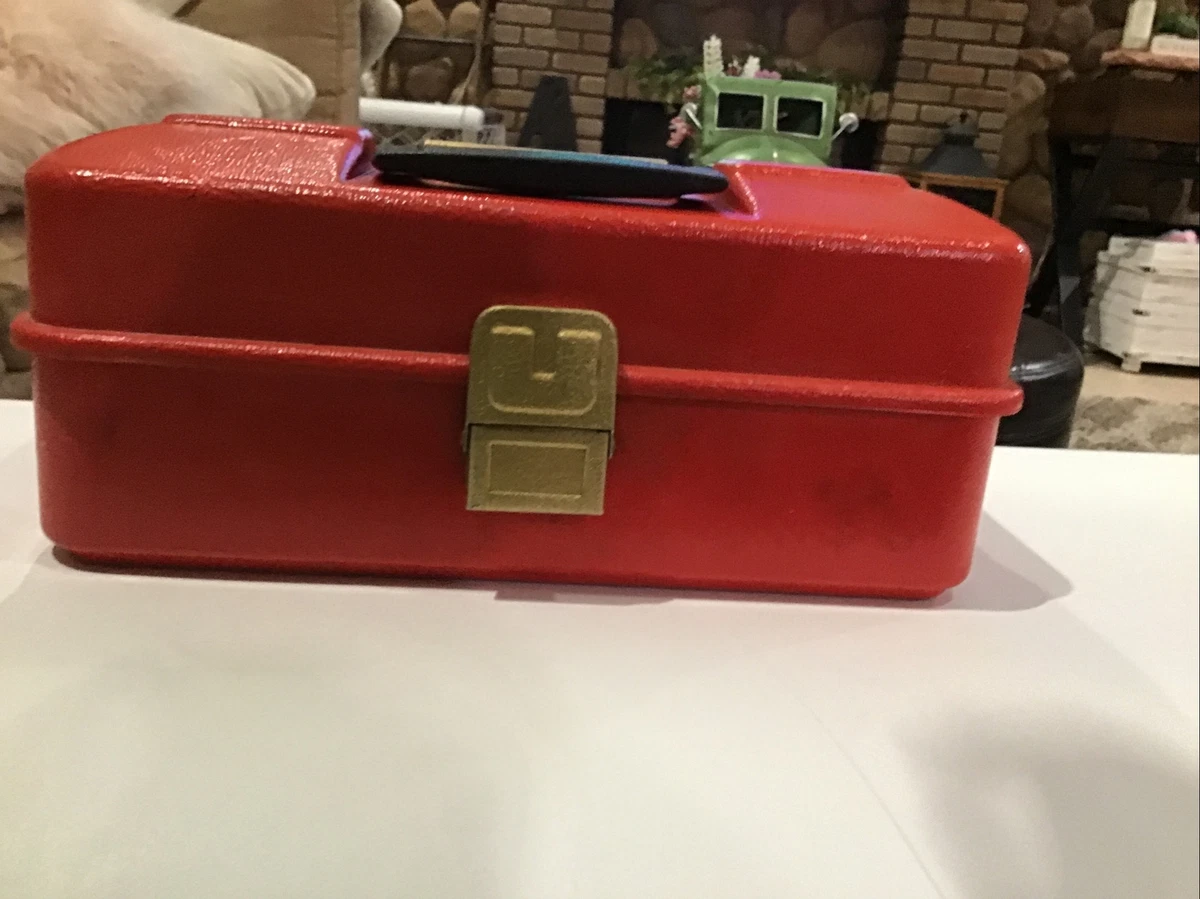 UMCO 132U Rare “RED” Vintage Tackle Box-VERY GOOD SHAPE!!