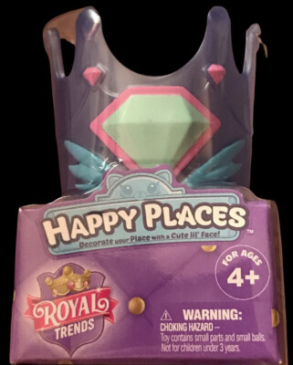 Shopkins Happy Places Royal Trends with 1 Surprise Lil Pet! & 1 Royal Crown Bed!