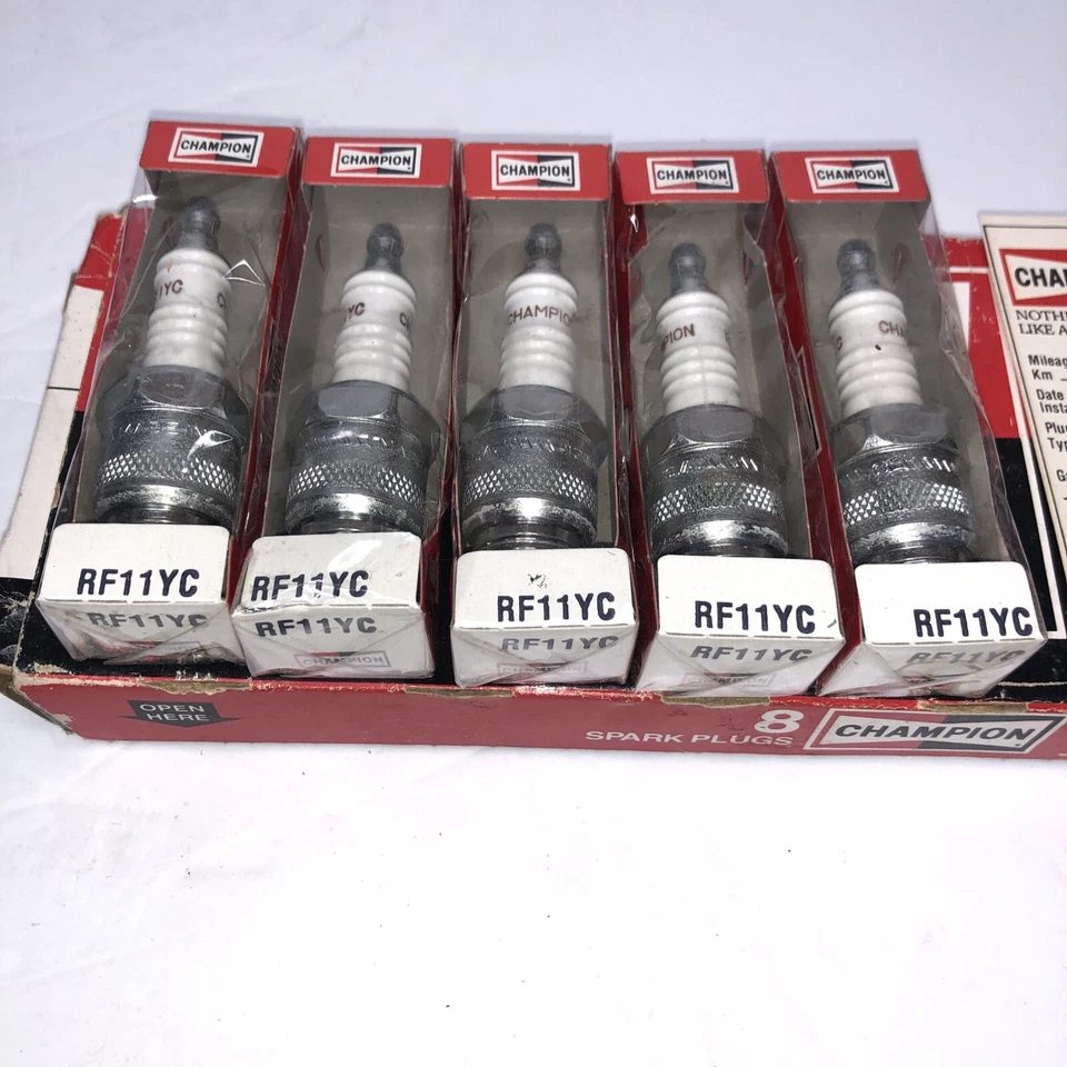 Copper Plus Champion Spark Plug 22 RF11YC LOT OF 5 NEW OLD STOCK  NOS - Image 4 of 4