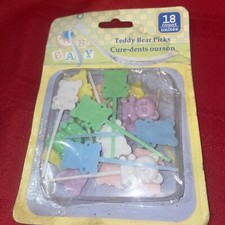 Plastic pucs for cupcakes- teddy bear 18 count