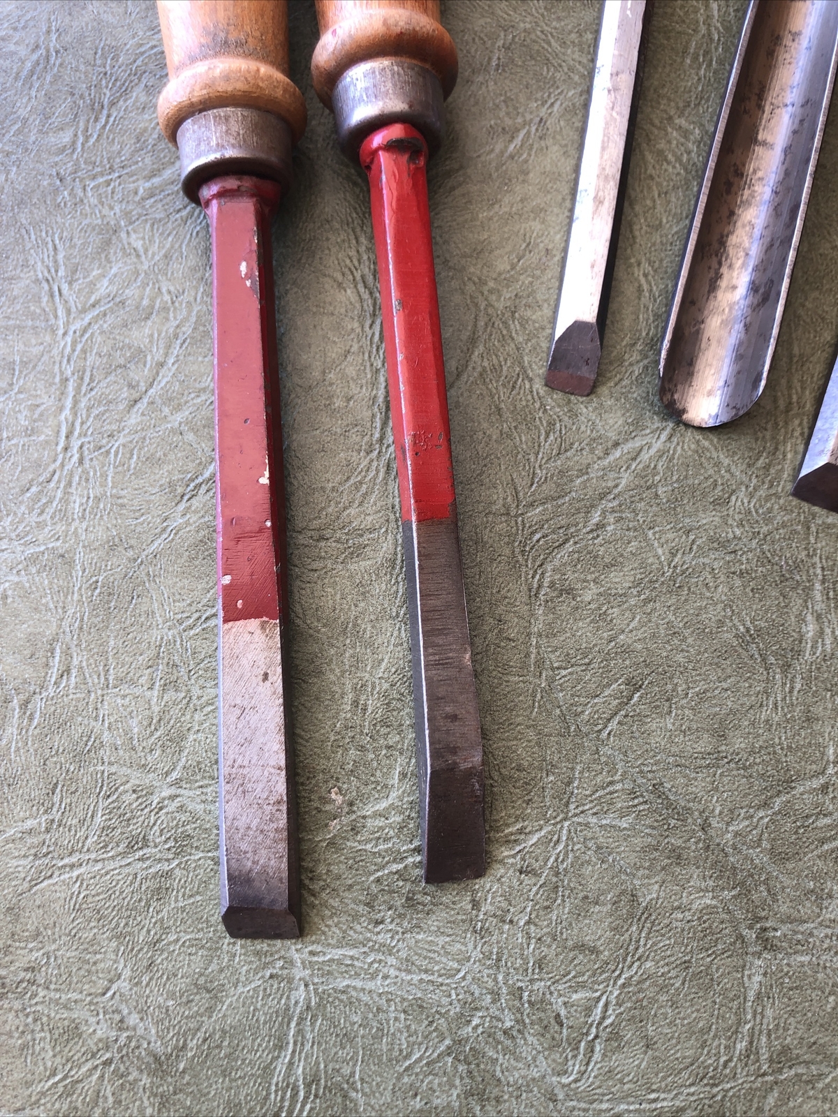 Vintage Woodworking Carpentry Chisels , Footprint, England, Japan