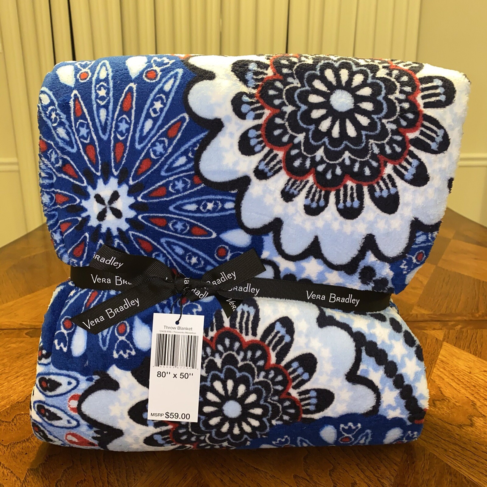 Vera Bradley Fireworks Medallion Throw Blanket 50in X 80in for sale