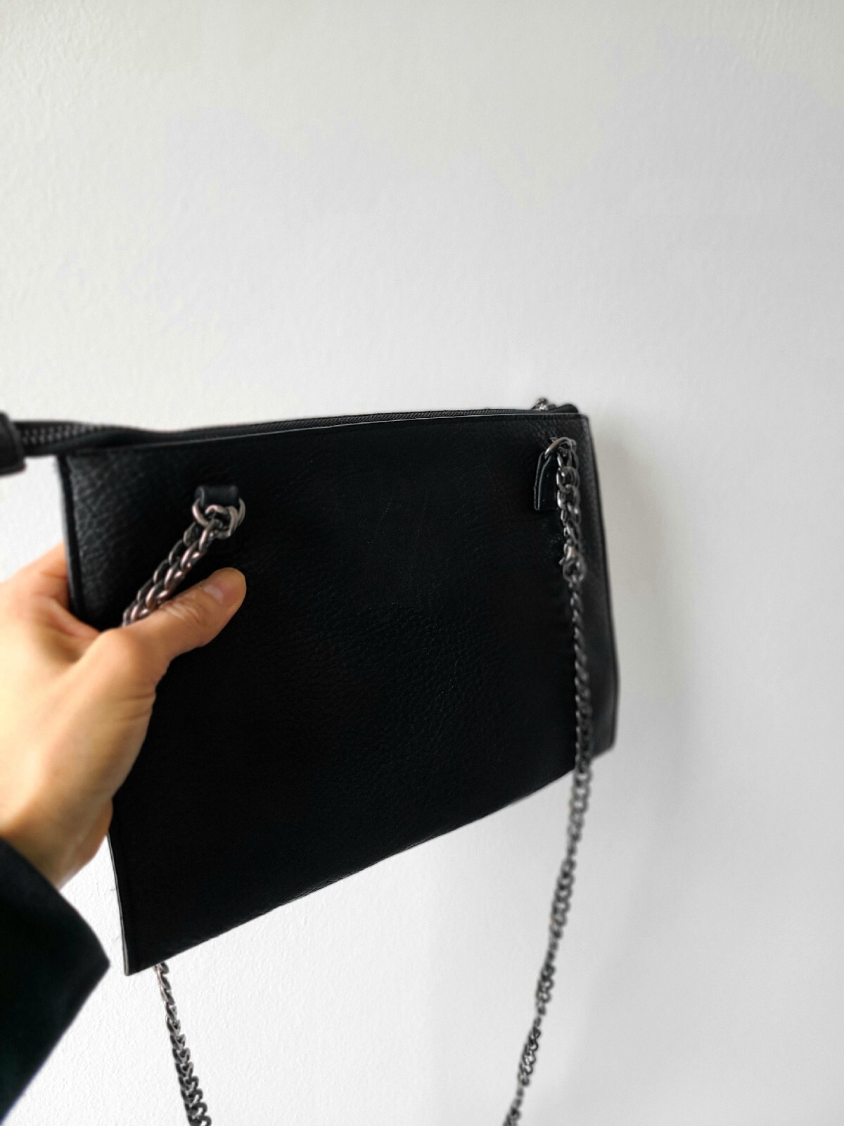 Borsa a tracolla Sondra Robert's nera in vera pelle stampa animale peli pony