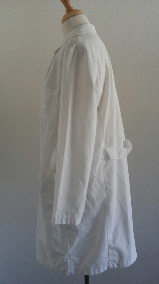 Angelica Uniform Group White Women's Lab Coat Sz 36 - Image 3 of 4