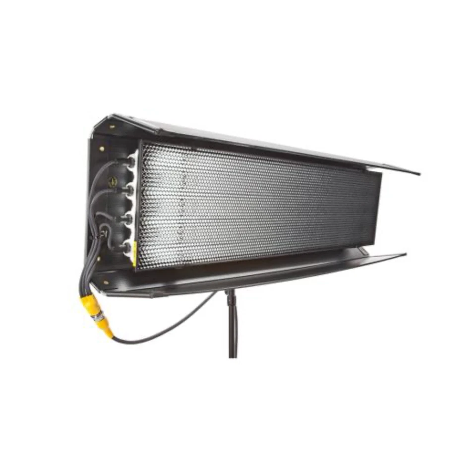 Kino Flo 4FT 4 Bank Continuous Video Lighting - Mint Condition + Honeycomb Grid - Image 4 of 4