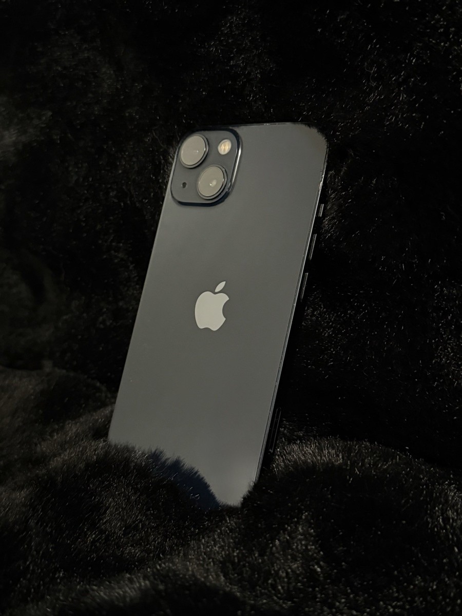 Apple iPhone 13 128 GB 5G ( Total Wireless Carrier Locked