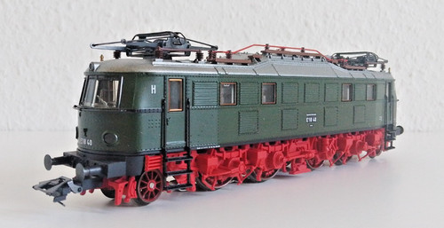 aus Märklin 26905 | H0 Elektrolokomotive E 18 40 DR | in EVP | Condition: Gebraucht