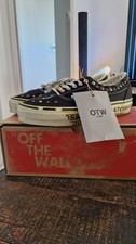 Vans Satoshi Nakamoto Größe 42,5 / GR. 9,5....