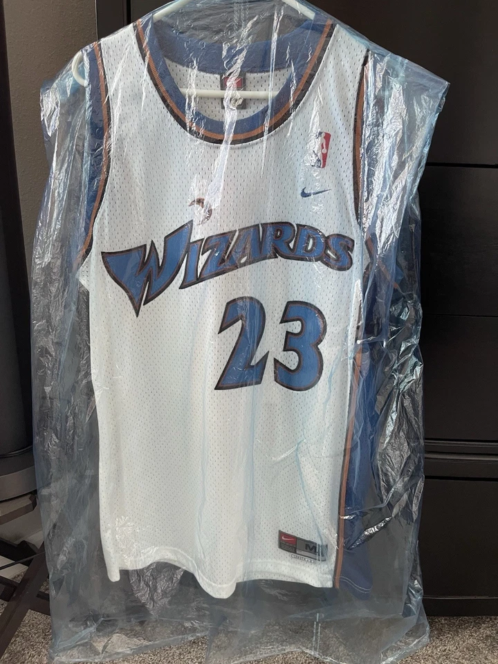 Camiseta Nike Washington Wizards branca autêntica Michael Jordan anos 2000 nova com etiquetas tamanho M 40 - Imagem 2 de 4